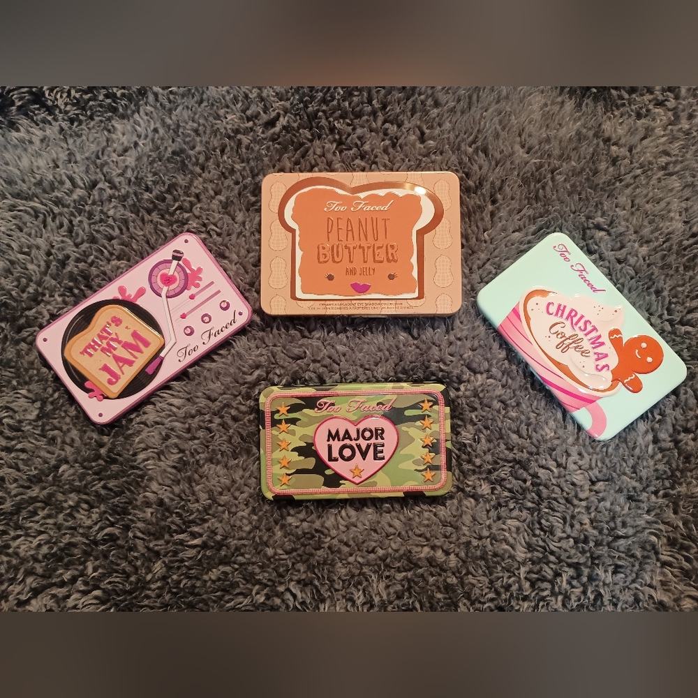 Too Faced mini palette lot of 4